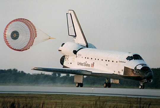 Endeavour brake chute deploys after touching down