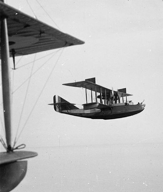 Felixstowe F.2A in flight.