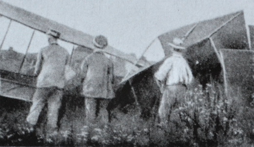 The Ca.1 was heavily damaged at the end of its first flight.