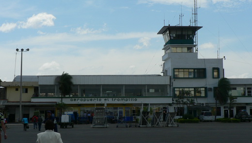 Aeropuerto El Trompillo, Bolivia.jpg