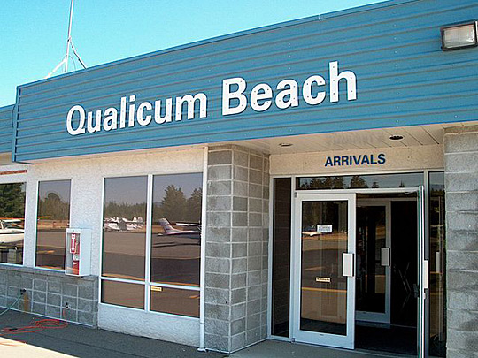 Qualicum Beach Airport