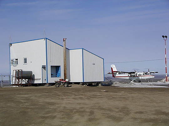 Sachs Harbour (David Nasogaluak Jr. Saaryuaq) Airport