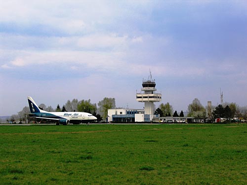 Bacau Airport picture
