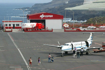 La Palma Airport photo