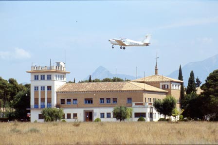 Monflorite-Alcalá (Huesca)Airport photo