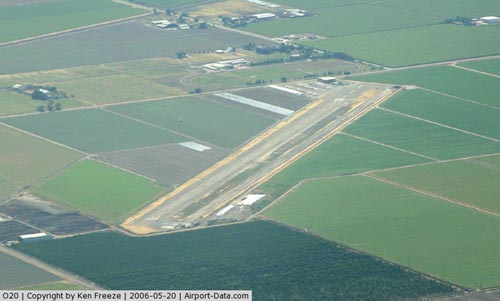 Kingdon Airpark Airport picture
