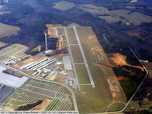 Clayton County - Tara Field Airport picture