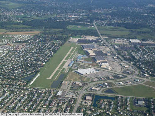 Bolingbrook's Clow International Airport picture