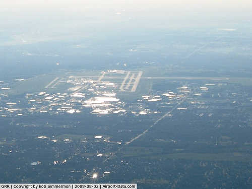 Gerald R. Ford International Airport picture