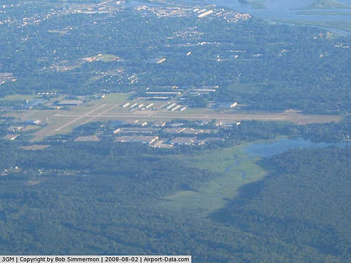 Grand Haven Memorial Airpark Airport picture