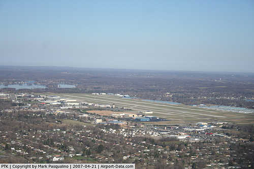 Oakland County International Airport picture