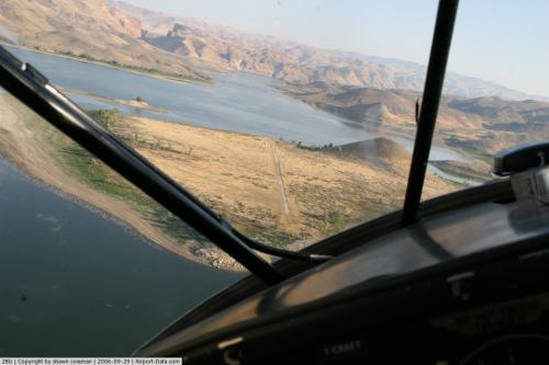 Owyhee Reservoir State Airport picture
