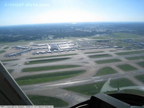 Memphis Intl Airport picture