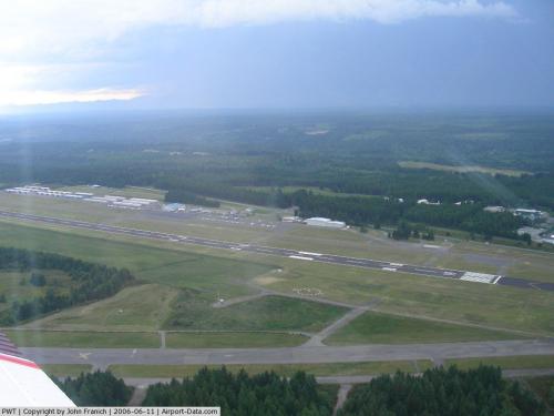 Bremerton National Airport picture
