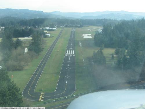 Grove Field Airport picture