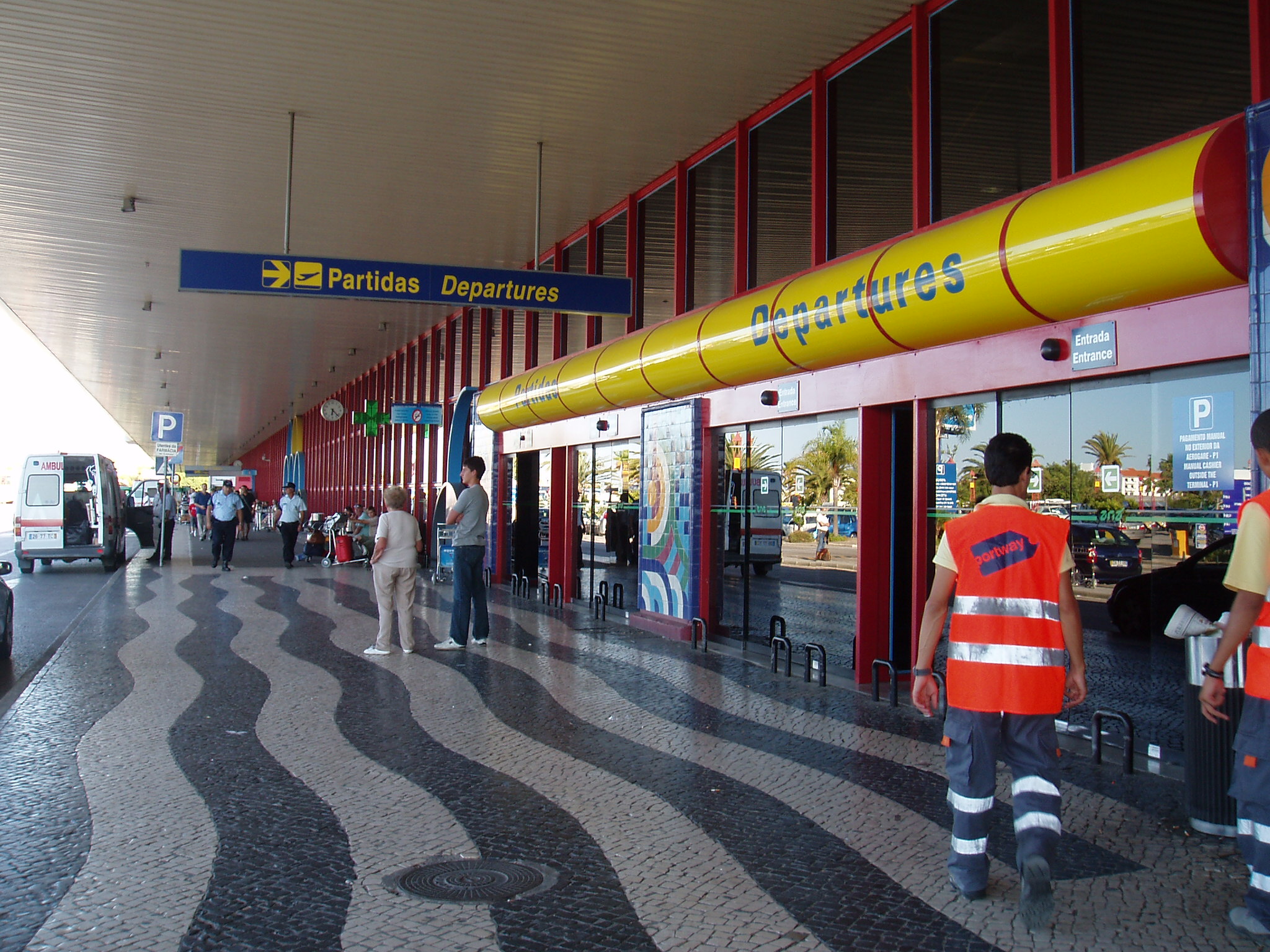 Faro airport departures