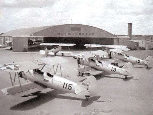 
Hangar and aircraft, about 1943