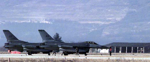 
US F-16s at Aviano