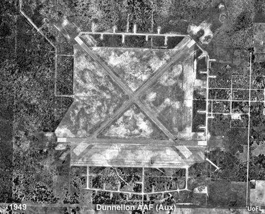 
1949 airphoto of Dunnellon Airport