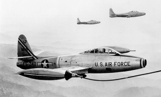 
F-84G-25-RE Thunderjet AF Serial No. 52-3249 of the 49th Fighter-Bomber Wing being refuled over Korea, 1953