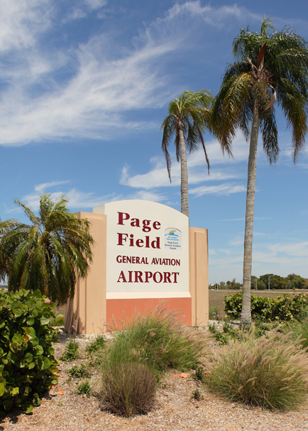 
Page Field General Aviation Airport (FMY)