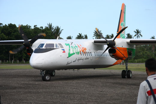 
A Zest Airways MA-60 arrives at Marinduque.