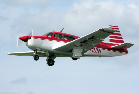 
A Mooney M20J with tricycle landing gear.