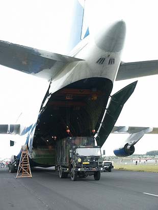 
Container being lifted into the belly of an Antonov An-124