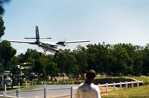 
A Twin Otter making a normal landing approach in Queensland.