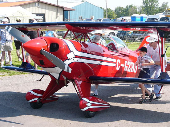 
Pitts S-1T