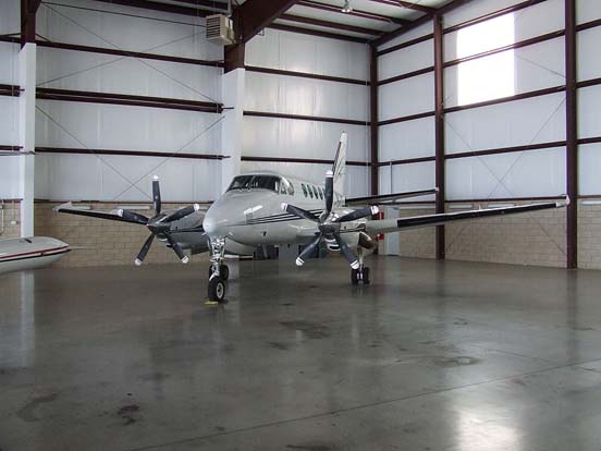 
A B100 King Air modified with five-bladed propellers