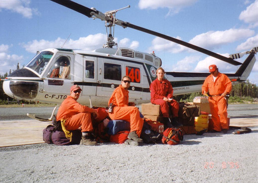 
A Bell 205A-1 with its helitack firefighting crew on standby with the Ontario Ministry of Natural Resources at Sioux Lookout, Ontario, 1995