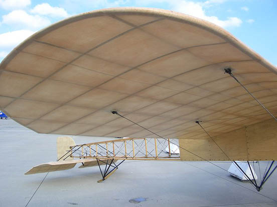 
Detail of original Bleriot XI wing, Hamburg Airport Days, 2007