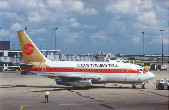 
A 737-100 in Continental Airlines livery