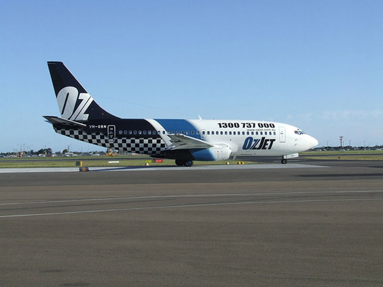 
An OzJet Boeing 737 at Sydney Airport.