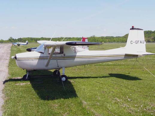 
A 1965 Cessna 150E. The 1964 model 150D and the 150E introduced Omni-Vision rear windows on the Model 150