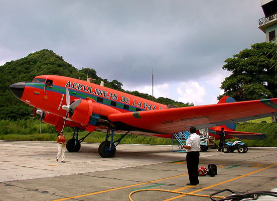 
A C-47 of Colombian regional airline AeroPaz in 2003