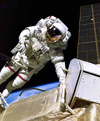 
Jerry Ross during one of the first spacewalks that began assembly of the International Space Station
