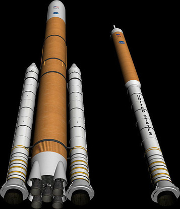 
Two planned configurations for a return to the Moon, heavy lift (left) and crew (right)