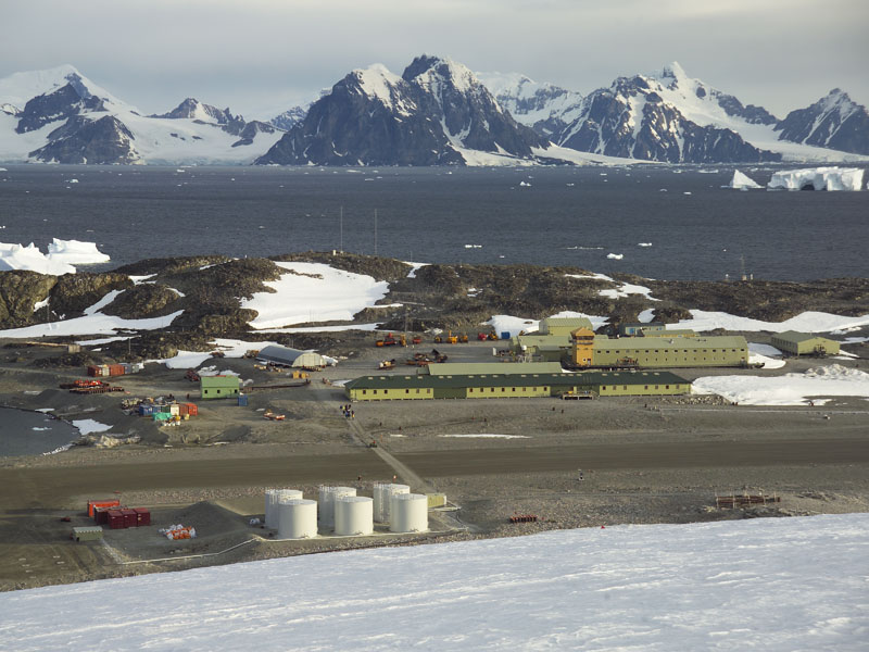 The BAS Rothera research station on Adelaide Island, Antarctica. Permission: CC BY-SA 2.5.