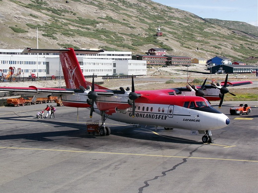 Air Greenland used the 102 and 103 variants of the Dash 7