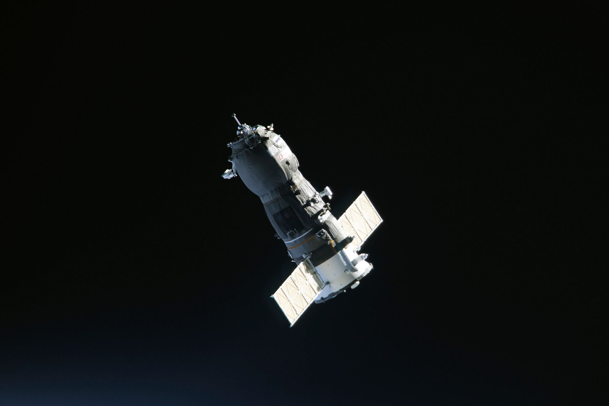 Unmanned space vehicle