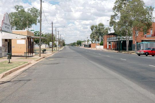 The main street of Brewarrina, Kamilaroi Highway