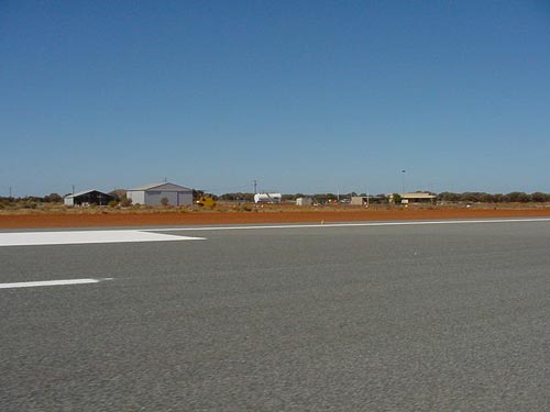 Leonora Airport