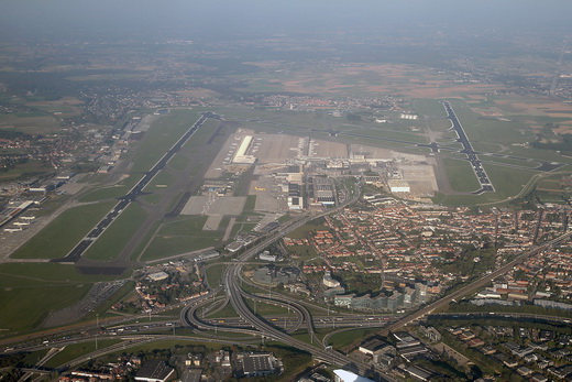Brussels - National (Zaventem) - Melsbroek (BRU - EBBR - EBMB) AN1788412.jpg