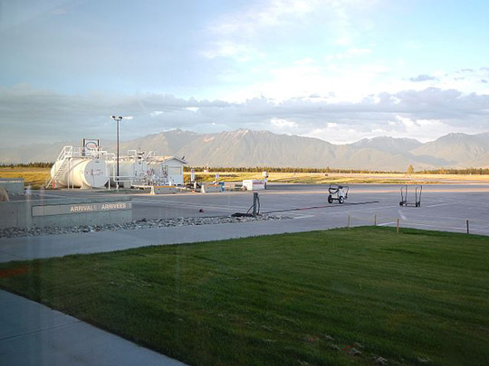 Cranbrook/Canadian Rockies International Airport