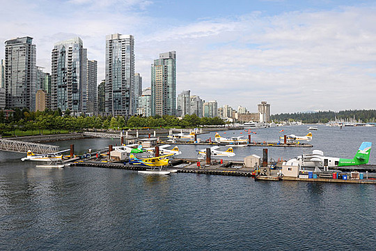 Vancouver Harbour Flight Centre