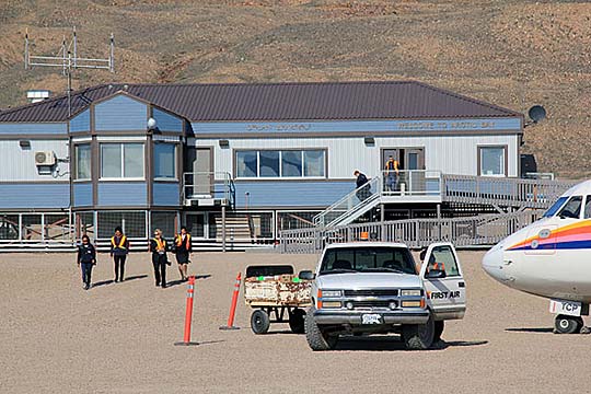 Arctic Bay Airport