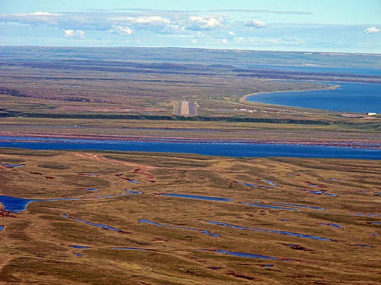 Kugluktuk Airport