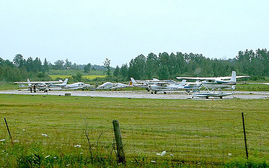 Kawartha Lakes (Lindsay) Aerodrome